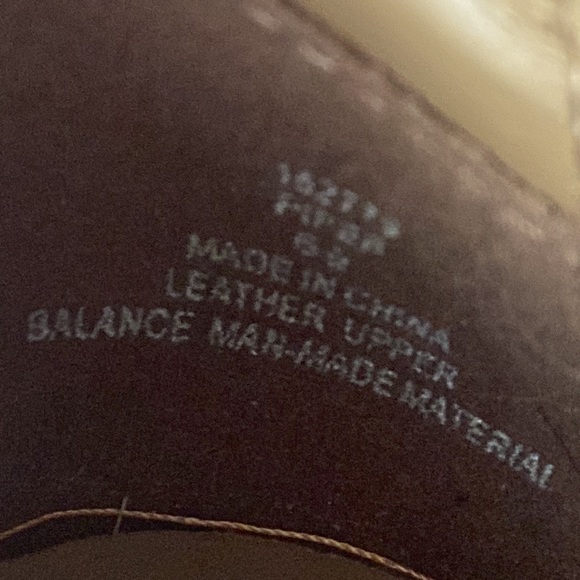 NWOB MICHAEL BY MICHAEL SHANNON TAUPE BOOTIES SIZE 6.5 - Picture 6 of 6